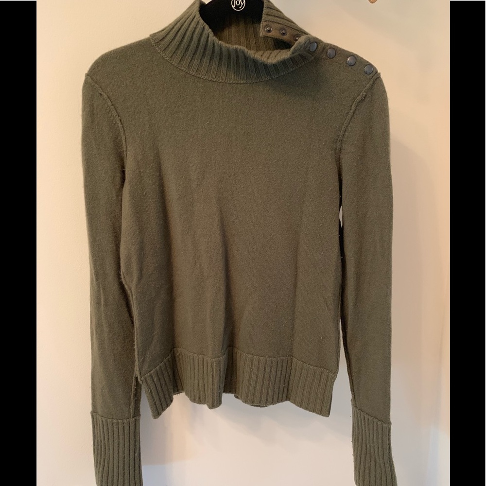 Vince Cashmere/Wool Blend Turtleneck Sweater